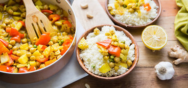 368 173 f0df vegan cashewkorma hero 1