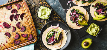 358 168 62ef vegan whbeettacos hero 1