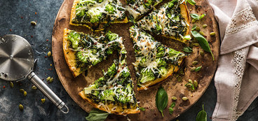 368 173 b5fb vegan tb12 soccapizza hero 7