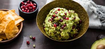 368 173 vegan guac hero 6
