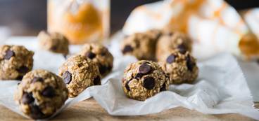 368 173 vegan peanutbutterballs hero 9