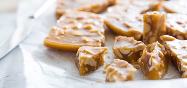368 173 vegan peanutbrittle hero 2