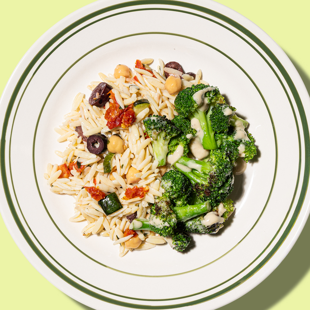 Mediterranean Orzo Pasta Salad